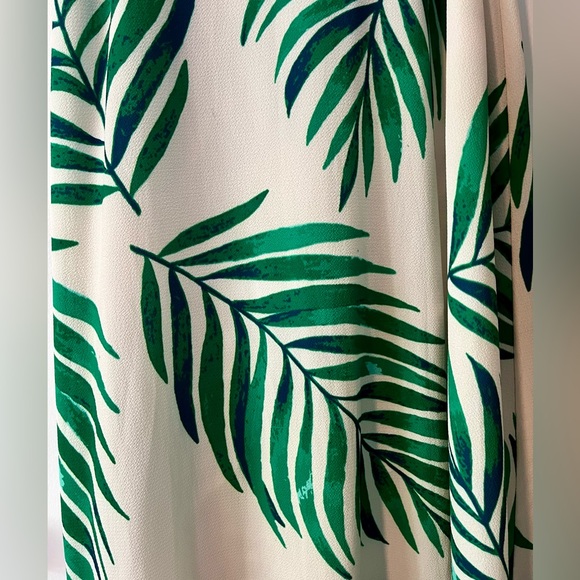 Tropical Palm Ruffle Maxi - Picture 7 of 8